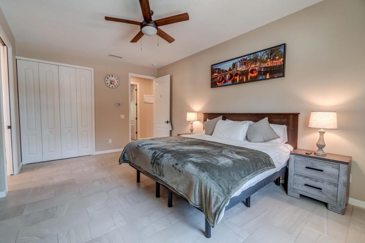 Short Term Vacation Rental Luxury B&B Cth Englewood Kültér fotó