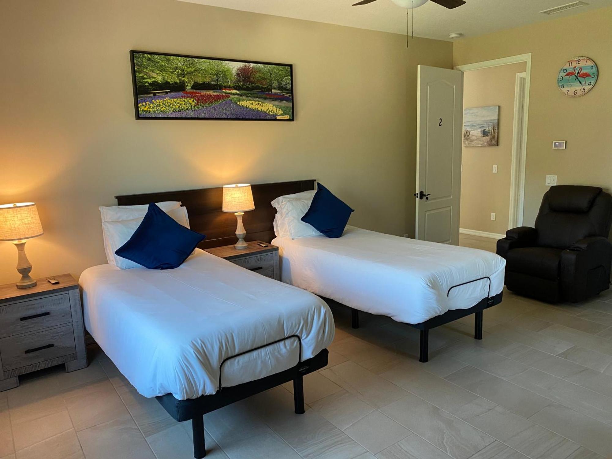 Short Term Vacation Rental Luxury B&B Cth Englewood Kültér fotó
